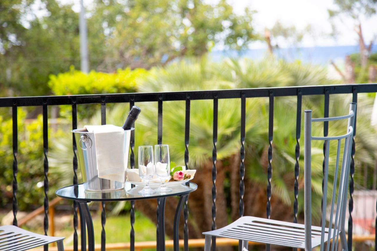 Hotel La Mandorla Barano dʼIschia Exterior foto